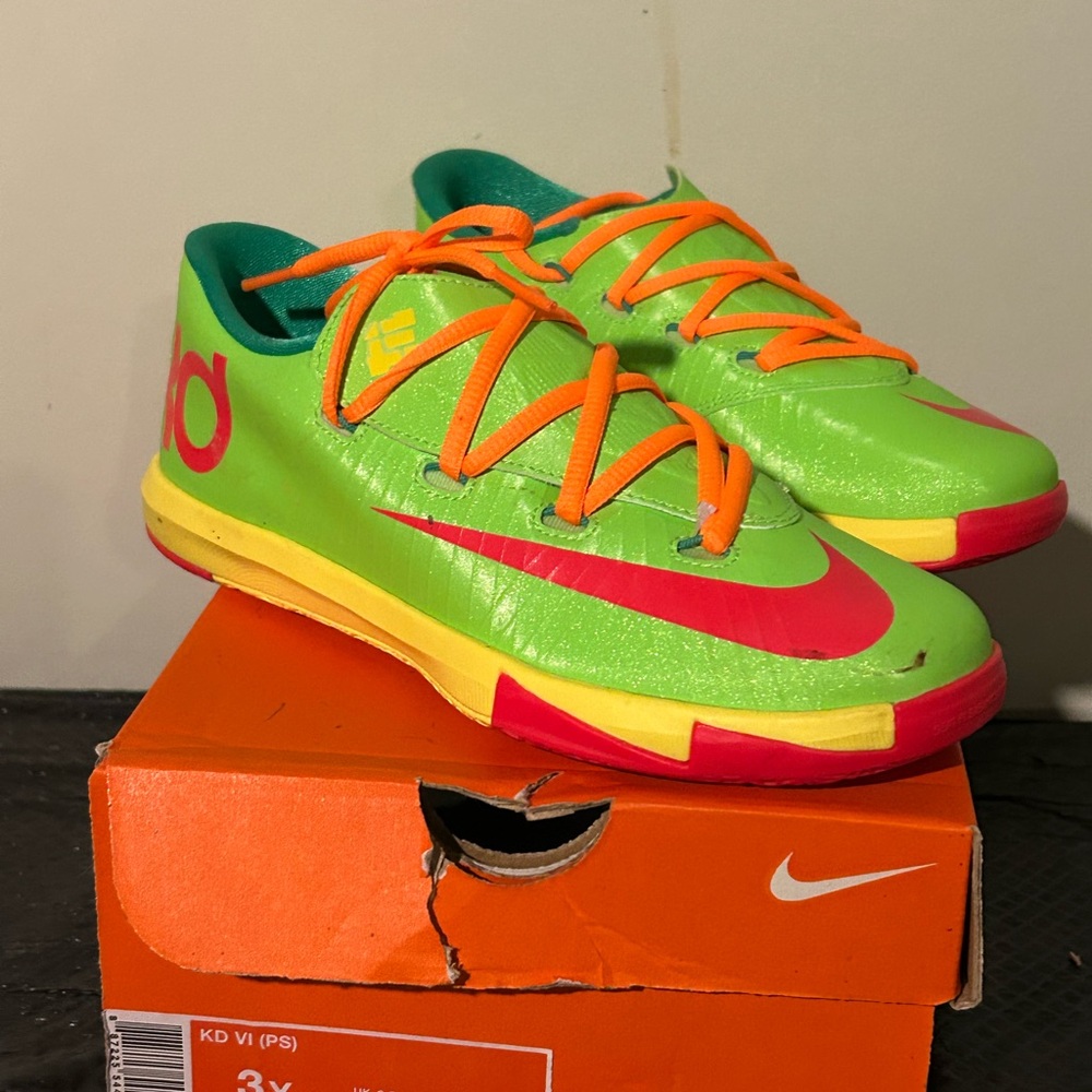 “Sour Patch Kid” limited edition KDs